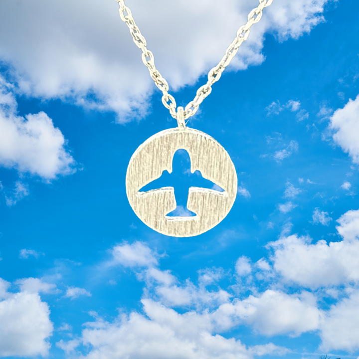 Jet Set Pendant Necklace